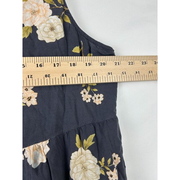 Torrid Black Floral Sleeveless Tiered Tank Top With Back Lace-Up Detail Size 1 - Picture 5 of 8